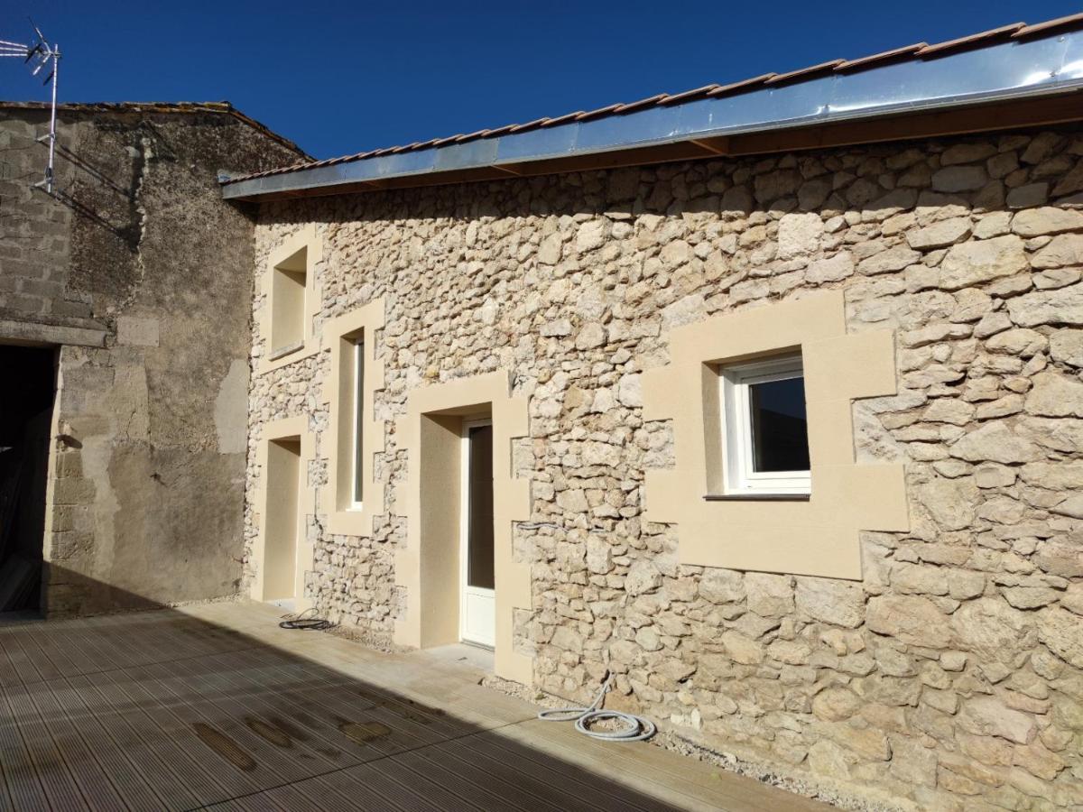 فيلا Domaine Des Pres De Joussac - Protocole Sanitaire Strict Jau-Dignac-et-Loirac المظهر الخارجي الصورة